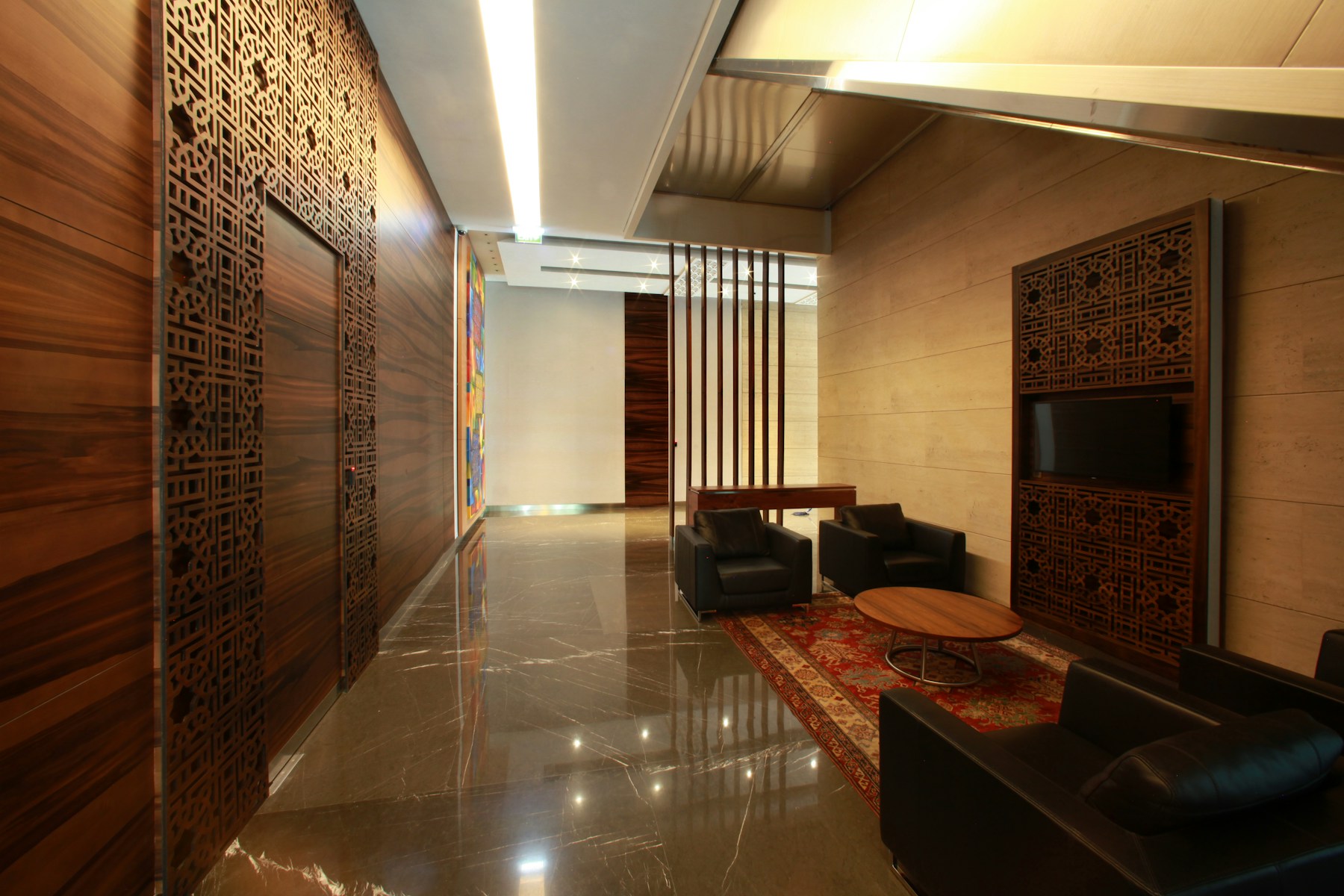 Private practice reception for premium consults